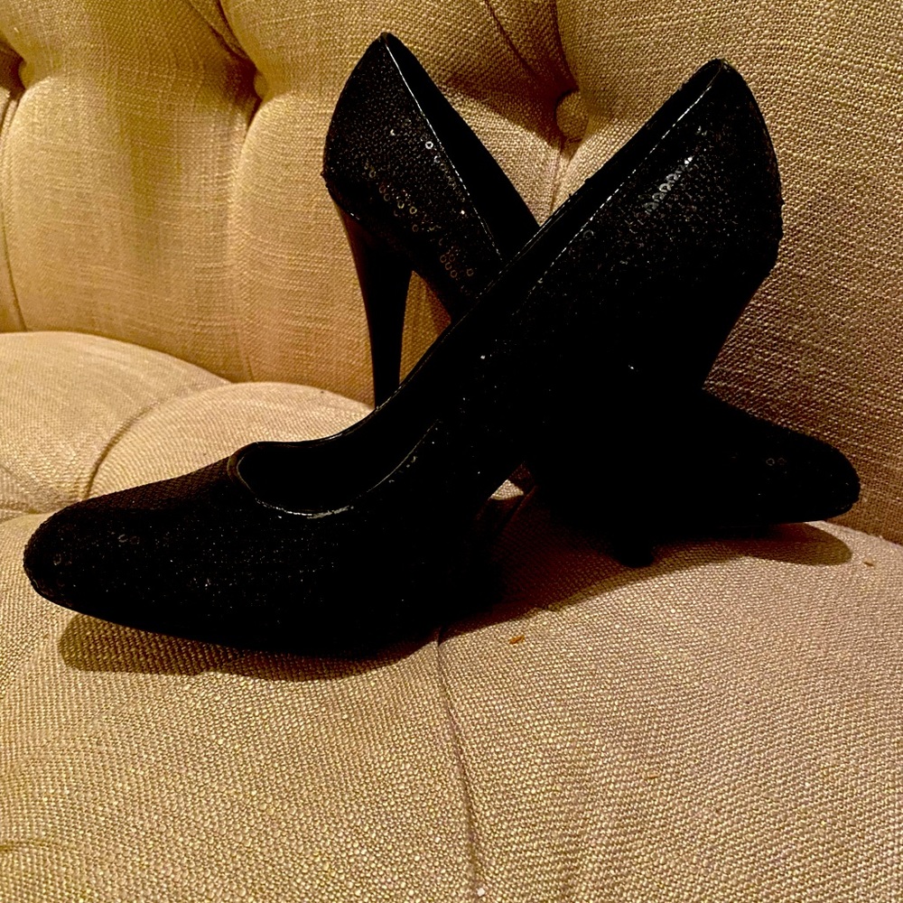 Aldo Black Sequin Shoes